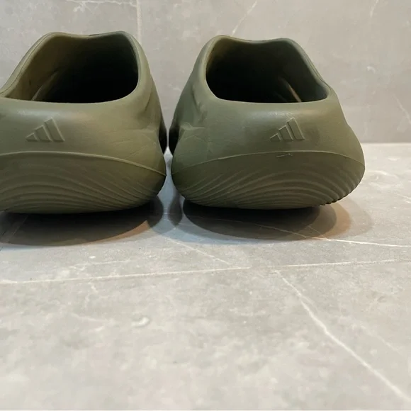 Adidas Originals adiFoam Infinity Mule in Olive Green Slip-On Sandals - Picture 5 of 7